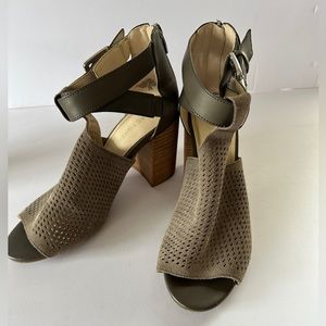 Marc Fisher | size 7.5 Block Heel Tan Sandal Suede Bootie